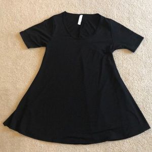 XS Black LuLaRoe Perfect T - Defective